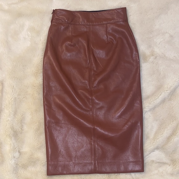 Babaton Pegu Skirt - Picture 11 of 16